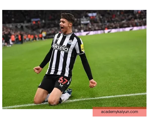 布鲁诺职业生涯高光时刻回顾：关键进球与助攻表现稳健